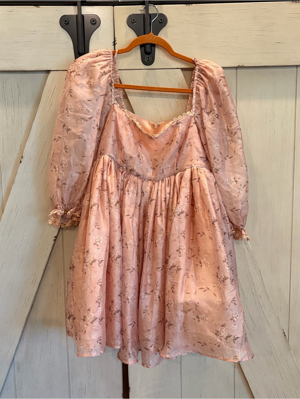 NWT MARBLE Pink with Lace Trim Balloon Sleeve Mini Floral Dress Size Medium